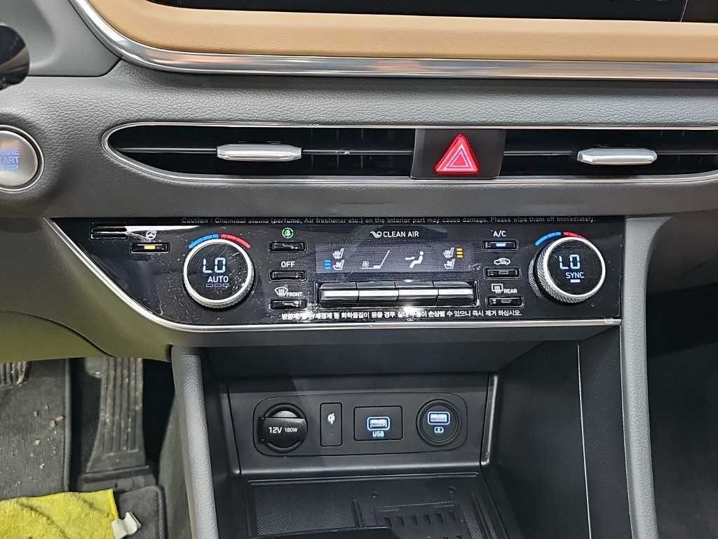 Hyundai Sonata — photo 10