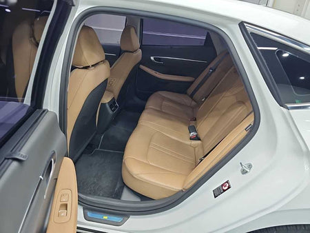 Hyundai Sonata — photo 12