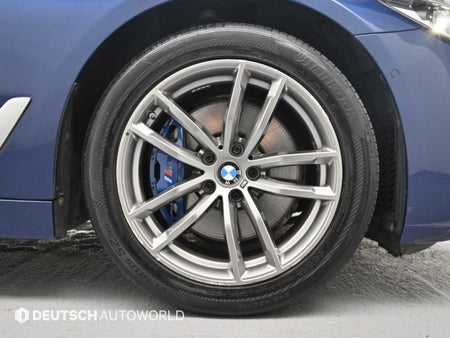 BMW 5-Series — photo 05
