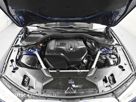 BMW 5-Series — photo 06