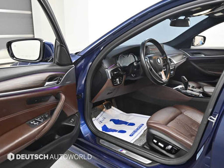 BMW 5-Series — photo 11