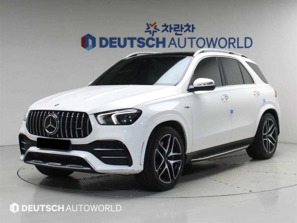 Mercedes-Benz GLE-Class — photo 01