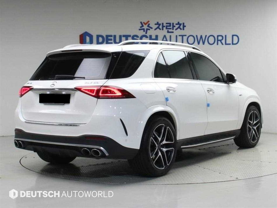 Mercedes-Benz GLE-Class — photo 02