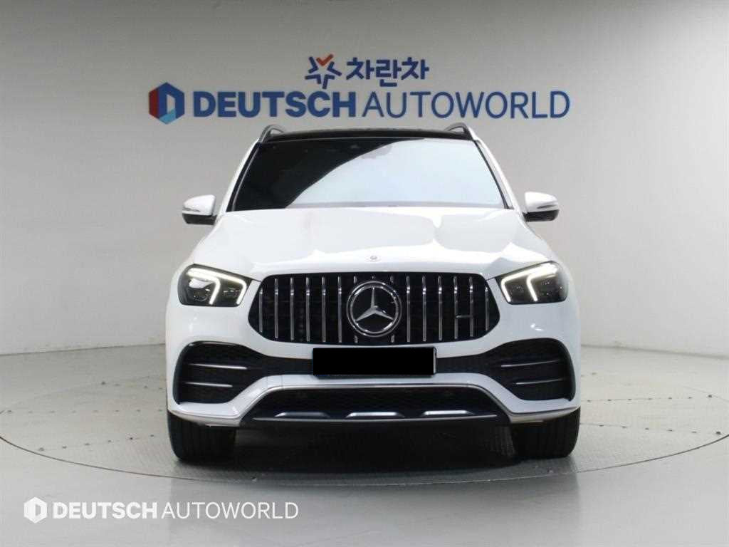 Mercedes-Benz GLE-Class — photo 03