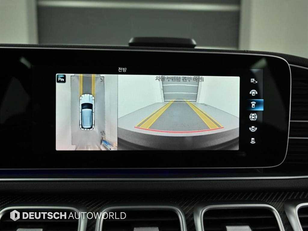 Mercedes-Benz GLE-Class — photo 15