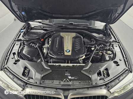 BMW 5-Series — photo 06