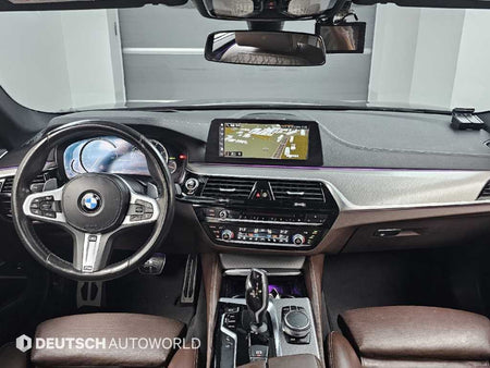 BMW 5-Series — photo 07