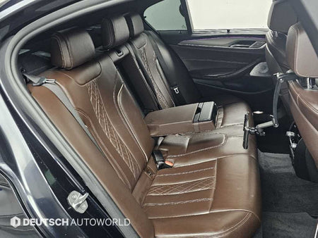 BMW 5-Series — photo 12