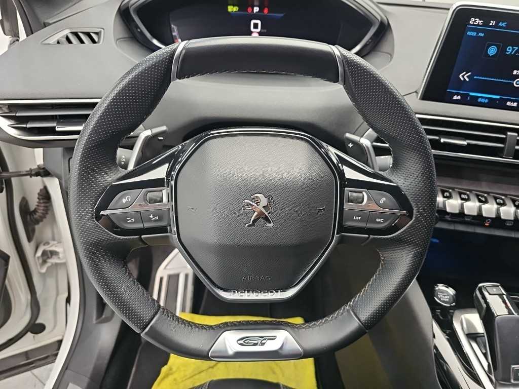 Peugeot 3008 — photo 09
