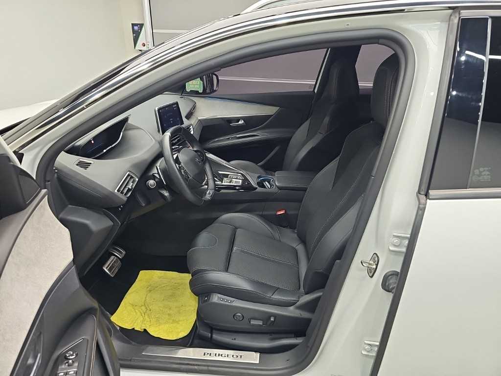Peugeot 3008 — photo 11