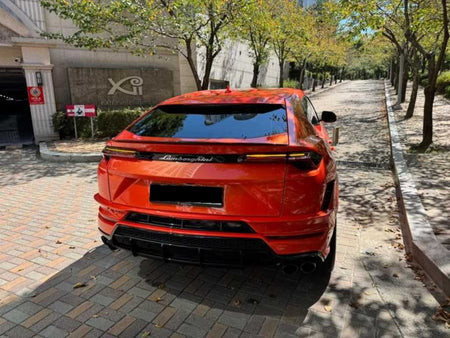 Lamborghini Urus — photo 03