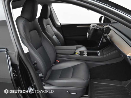 Tesla Model Y — photo 10