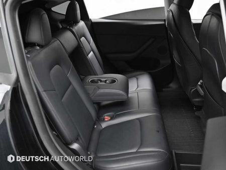 Tesla Model Y — photo 12
