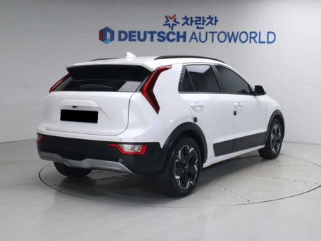 Kia Niro — photo 02