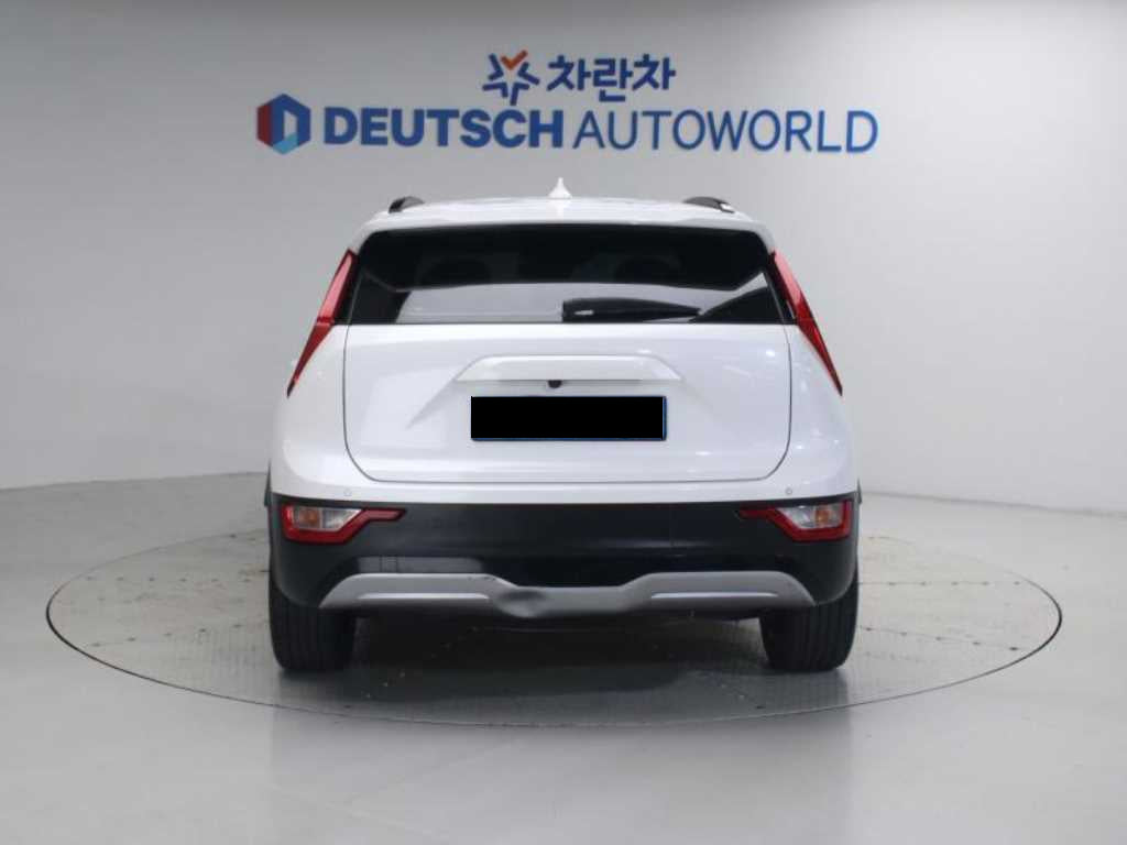 Kia Niro — photo 04