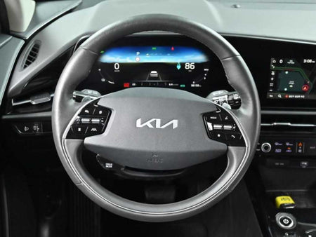 Kia Niro — photo 13