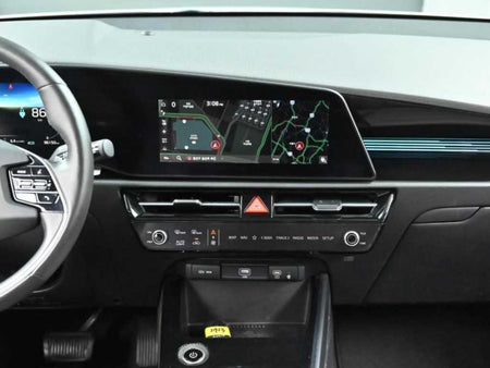 Kia Niro — photo 14