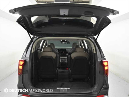 Kia Carnival — photo 19