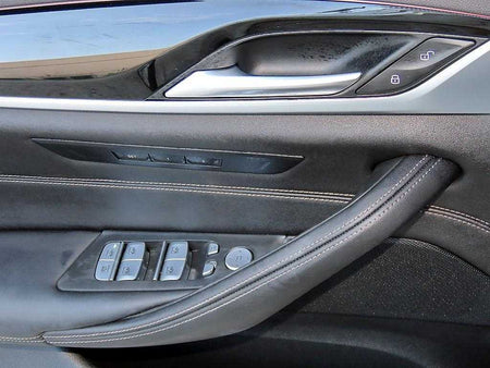 BMW 5-Series — photo 12