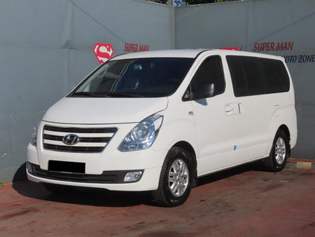 Hyundai Starex — photo 01