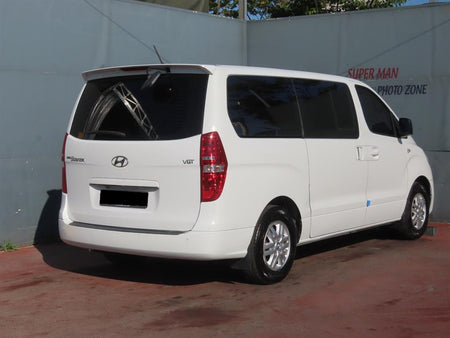 Hyundai Starex — photo 03