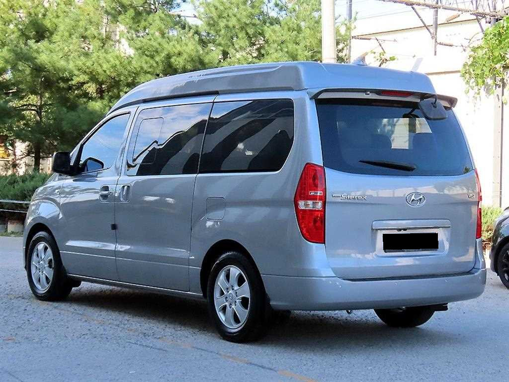 Hyundai Starex — photo 03