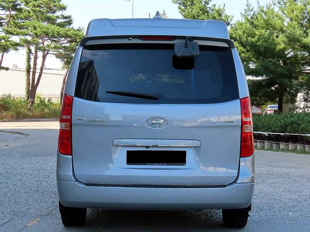 Hyundai Starex — photo 04