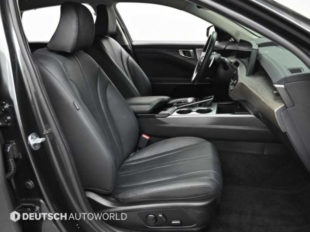 Kia K8 — photo 10