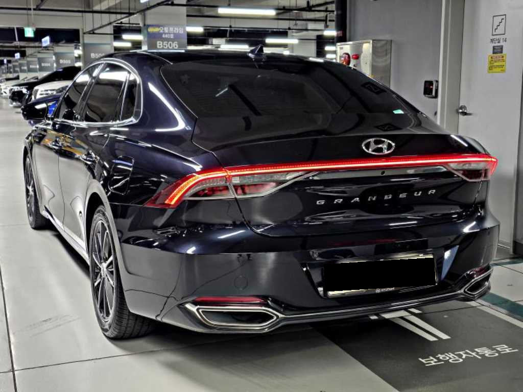 Hyundai Grandeur — photo 04