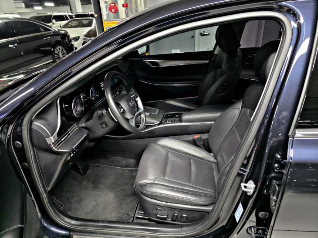 Hyundai Grandeur — photo 08