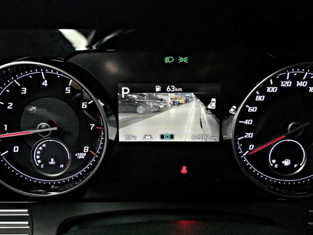 Hyundai Grandeur — photo 12