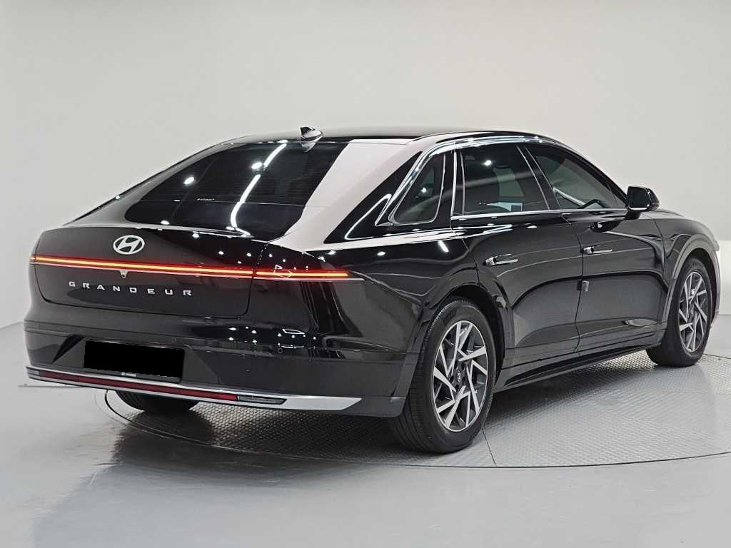 Hyundai Grandeur — photo 04