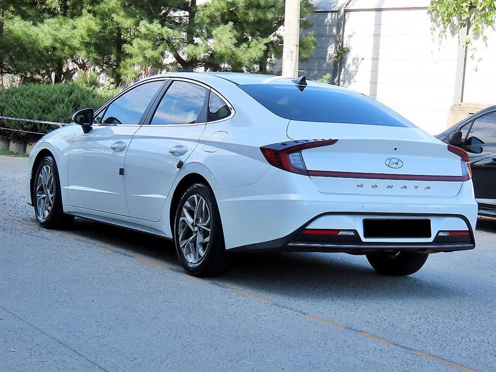 Hyundai Sonata — photo 03