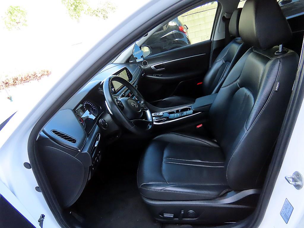 Hyundai Sonata — photo 05