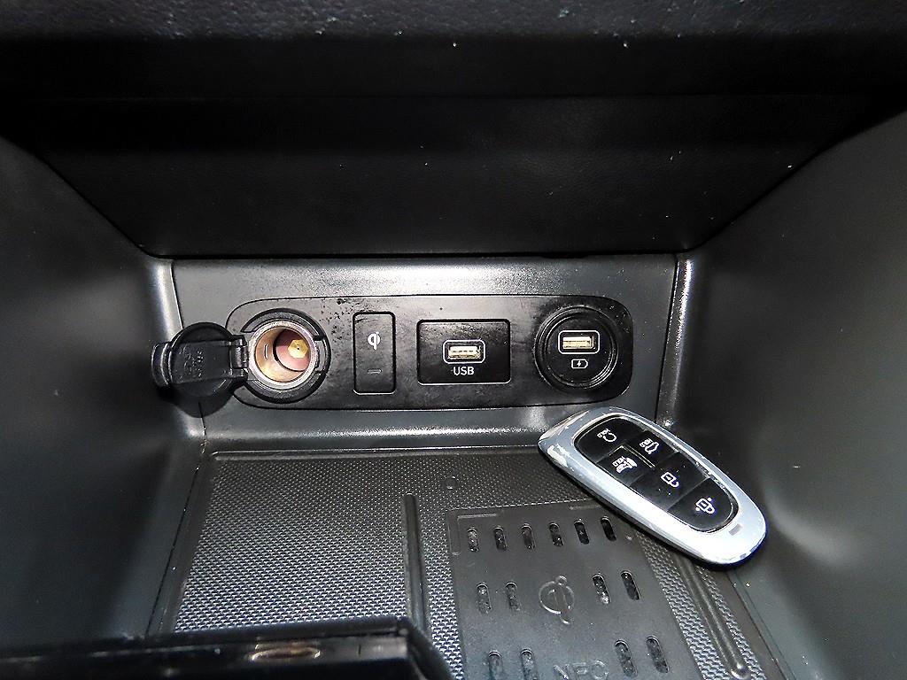 Hyundai Sonata — photo 15