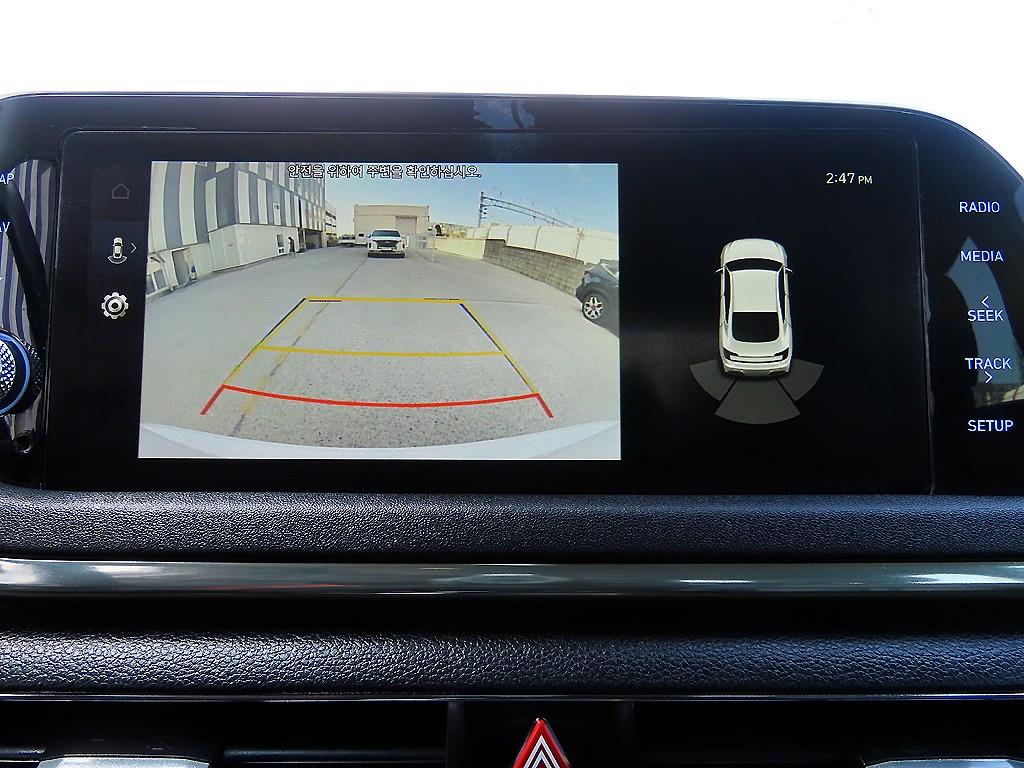 Hyundai Sonata — photo 17