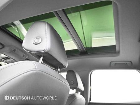 Audi Q4 e-tron — photo 18