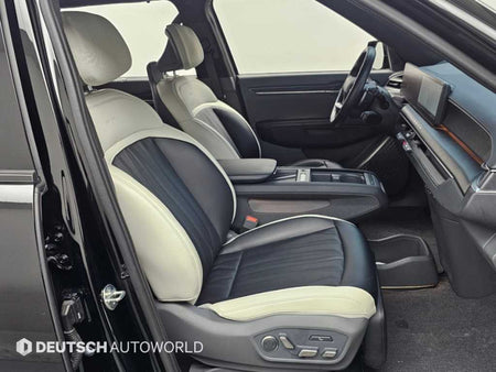 Kia EV9 — photo 10