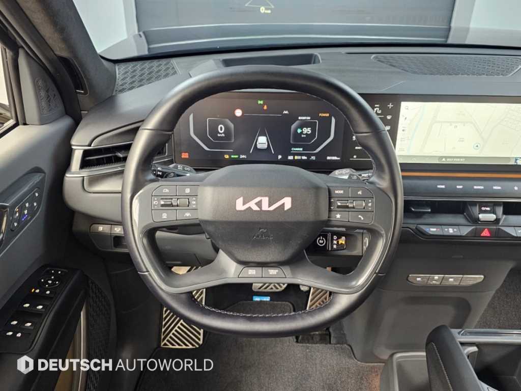 Kia EV9 — photo 13