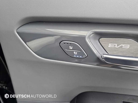 Kia EV9 — photo 16