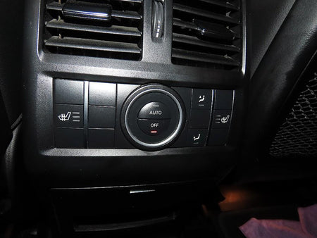 Mercedes-Benz GLE-Class — photo 14