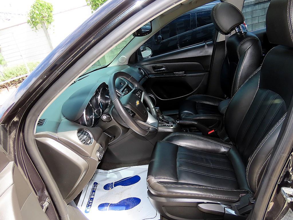 CHEVROLET Cruze — photo 05