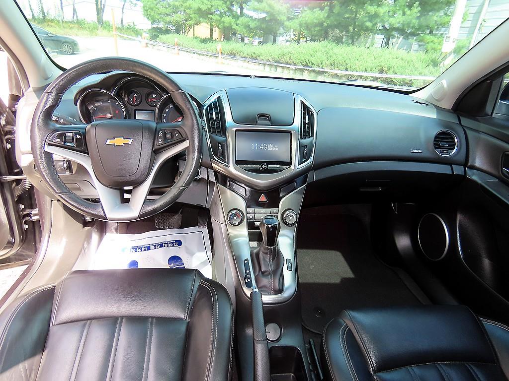 CHEVROLET Cruze — photo 07