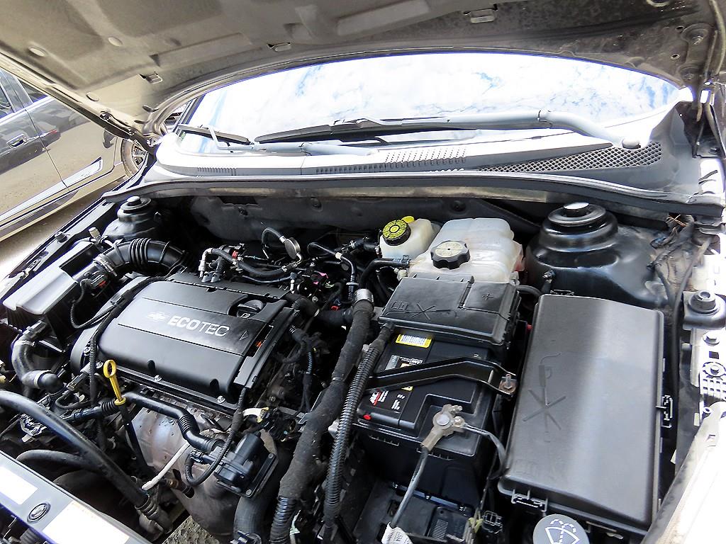 CHEVROLET Cruze — photo 17