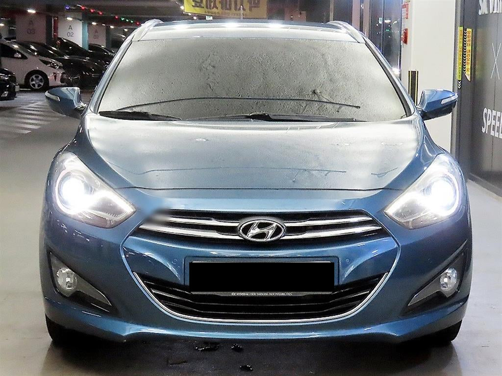 Hyundai i40 — photo 02