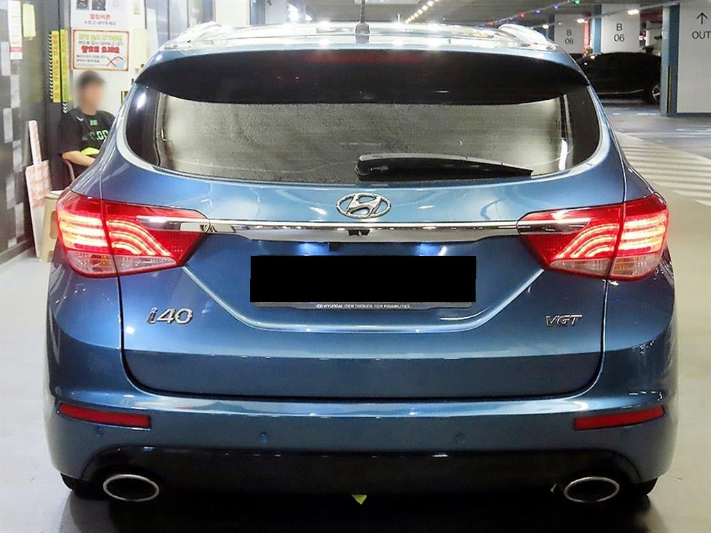 Hyundai i40 — photo 05
