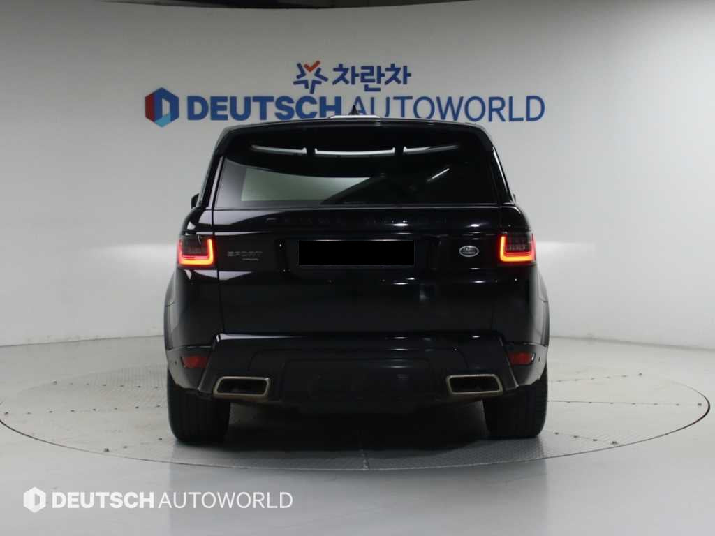 Land Rover Range Rover Sport — photo 04