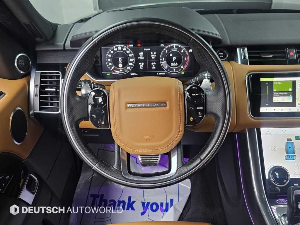 Land Rover Range Rover Sport — photo 13
