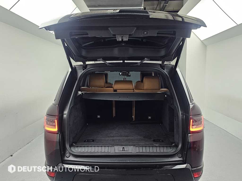 Land Rover Range Rover Sport — photo 19