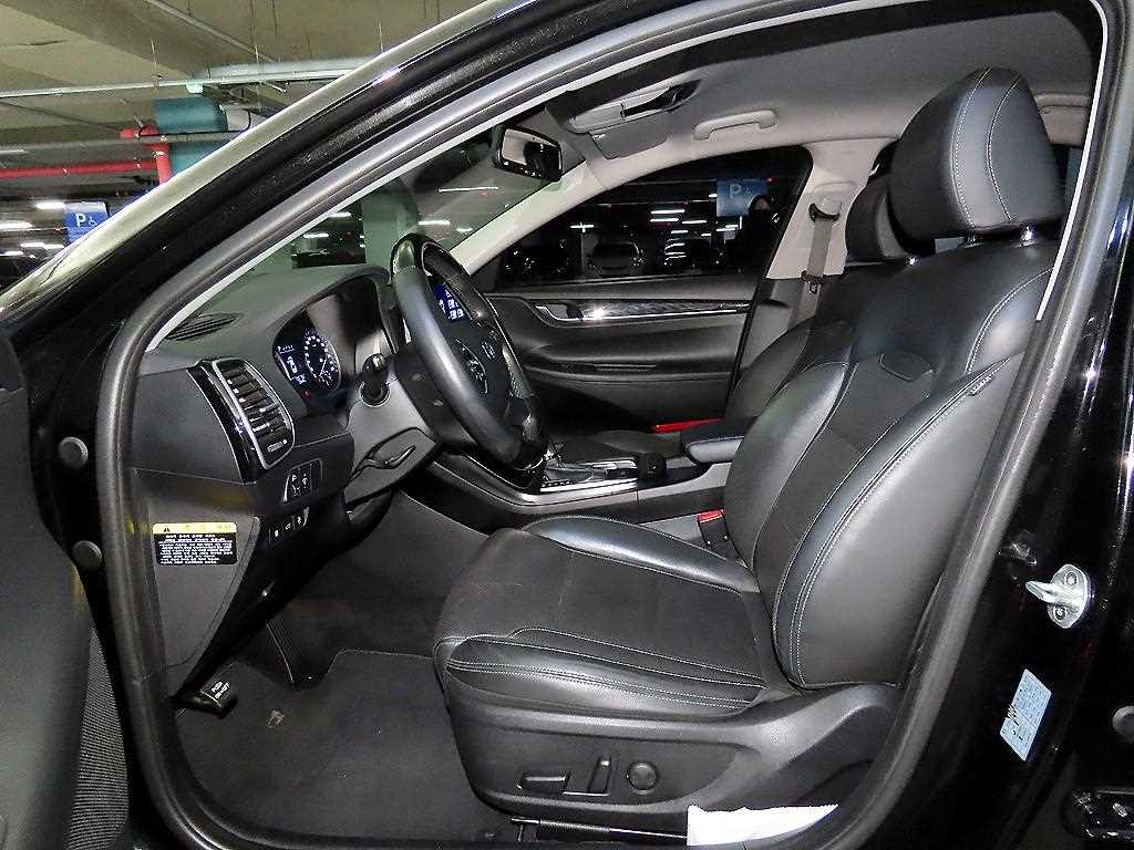 Hyundai Grandeur — photo 06